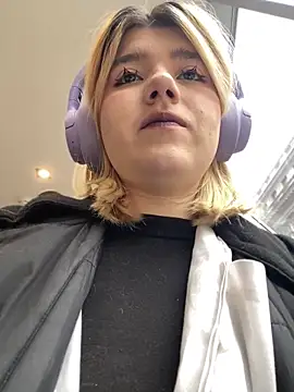 Cherry   Blossom online show from October 22, 2025, 11:21 am