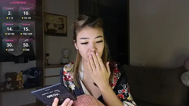 kyoso hin online show from October 6, 2025, 1:36 am