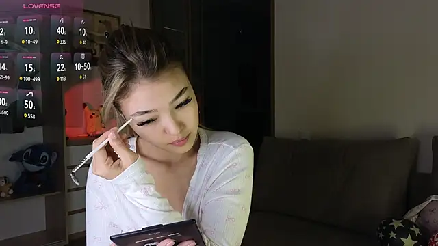 kyoso hin online show from October 8, 2025, 1:53 pm