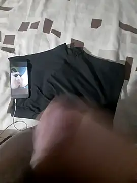 fer69999 online show from October 24, 2025, 3:47 am