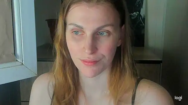 Snapshot of JuliaMuuun chatting on July 2, 2026, 11:22 pm JuliaMuuun online show from July 2, 2026, 11:22 pm