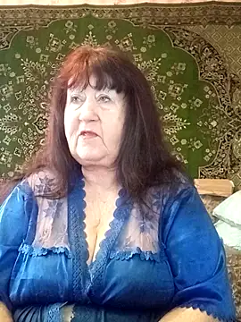 CrystalLime6411 online show from February 24, 2026, 7:06 am