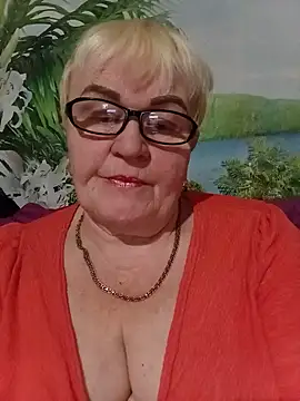 VioletSweet5566 online show from November 26, 2025, 11:44 am