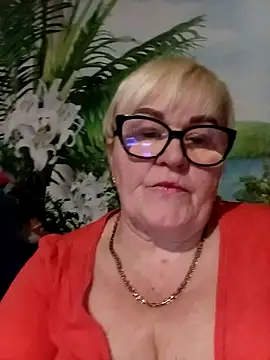 VioletSweet5566 online show from February 25, 2026, 2:37 pm