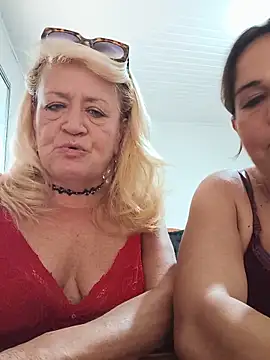 Snapshot of Belladama61 chatting on June 5, 2026, 10:10 am Belladama61 online show from June 5, 2026, 10:10 am