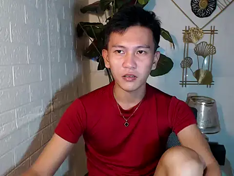 RalfAsian25 online show from May 14, 2026, 3:41 pm