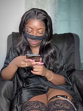  foreigntitts online show from October 2, 2025, 6:53 am