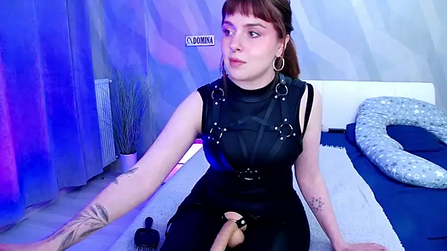 real bdsm couple online show from April 29, 2026, 5:30 pm