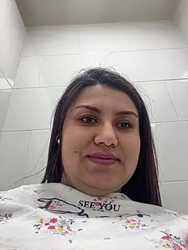 naomy26 online show from October 16, 2025, 8:43 pm