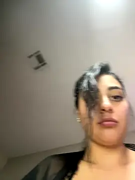 teasemebabe69 online show from November 11, 2025, 7:14 pm