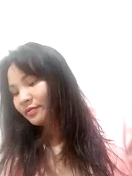 Heulwen-22 online show from September 23, 2025, 2:42 pm