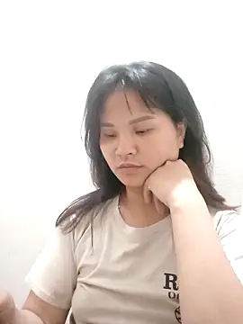 Heulwen-22 online show from September 27, 2025, 3:06 pm