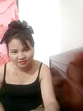 Heulwen-22 online show from November 2, 2025, 9:44 am