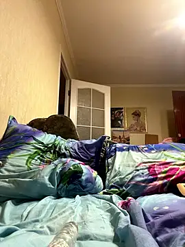 LuckyGirlfriends online show from January 5, 2026, 6:33 pm