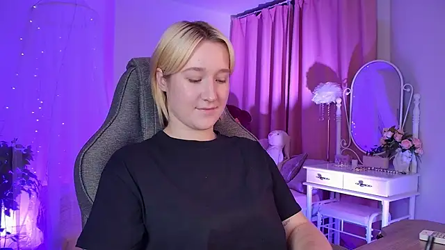 CinBellamy online show from November 12, 2025, 3:07 am