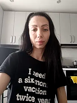Princessa99885 online show from May 7, 2026, 7:36 am