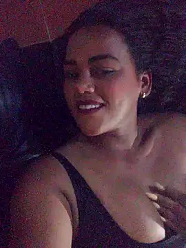 afroditaligh online show from October 12, 2025, 5:39 am