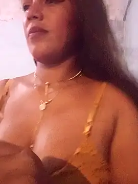 afroditaligh online show from October 17, 2025, 1:57 pm