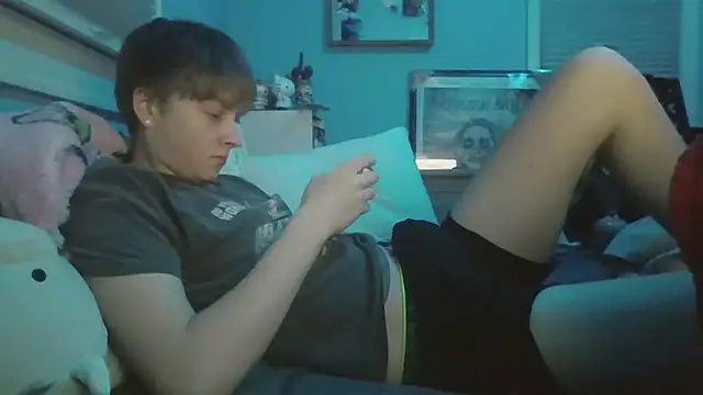 Liam axel35 online show from January 11, 2026, 7:02 am