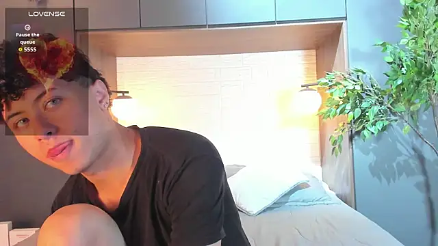 NoahDupont online show from September 14, 2025, 8:19 pm