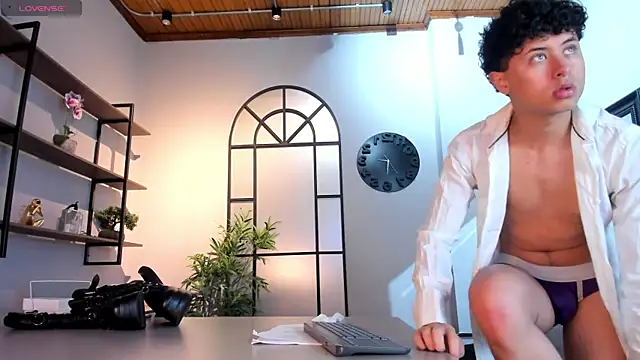 NoahDupont online show from September 25, 2025, 7:06 pm