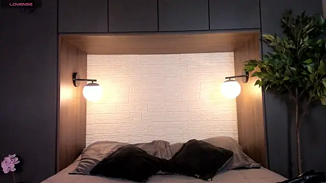 NoahDupont online show from October 18, 2025, 1:23 pm