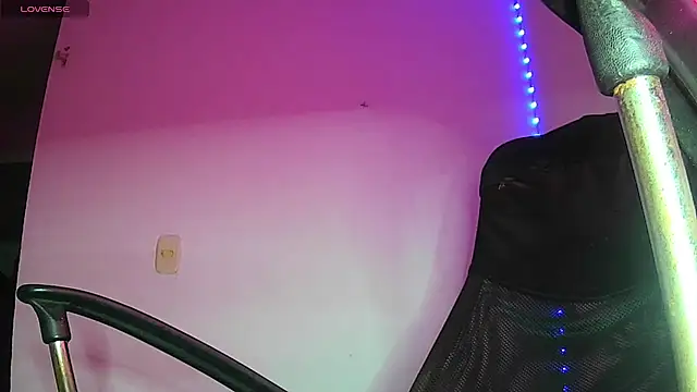 Clangel19 online show from December 23, 2025, 2:53 am