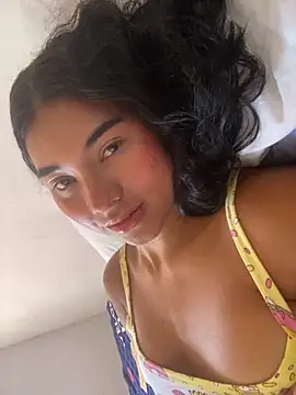 Coi Leray  online show from November 9, 2025, 2:59 pm