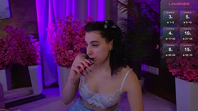 arcane doll online show from October 5, 2025, 5:06 am