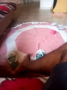 Snapshot of reisloko chatting on October 18, 2025, 10:27 am reisloko online show from October 18, 2025, 10:27 am