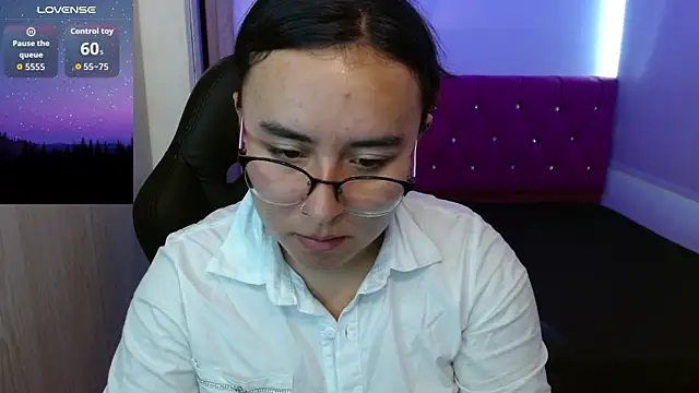 SashaGrey   online show from September 9, 2025, 2:49 pm