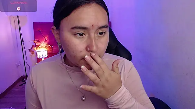 SashaGrey   online show from September 16, 2025, 11:33 am