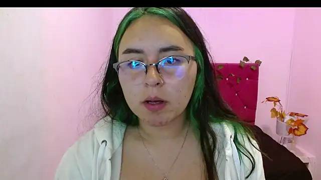 SashaGrey   online show from October 14, 2025, 12:00 am