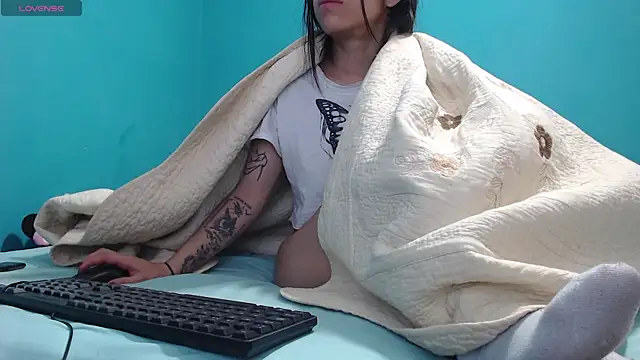 toxic sweet  online show from September 25, 2025, 9:46 am