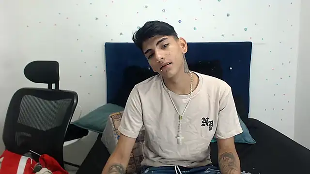 SkyAndSeth online show from October 9, 2025, 12:58 pm