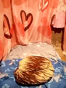 hotmomma8 online show from February 28, 2026, 9:05 pm