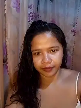 Snapshot of hotmomma8 chatting on May 13, 2026, 2:20 am hotmomma8 online show from May 13, 2026, 2:20 am