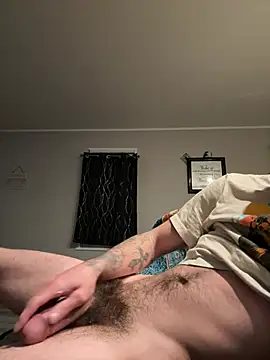 Snapshot of OscarBrow chatting on April 12, 2026, 3:22 am OscarBrow online show from April 12, 2026, 3:22 am
