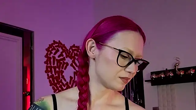 kulteacher online show from April 21, 2026, 10:43 am