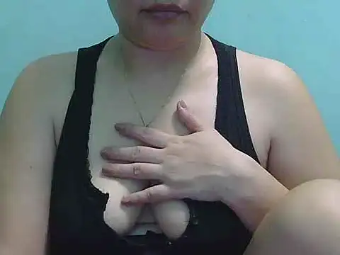 sexychubb101 online show from October 18, 2025, 10:16 am