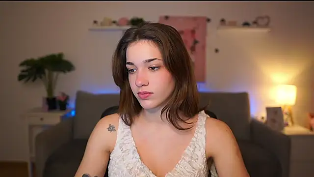 kissie cat online show from January 15, 2026, 2:21 pm