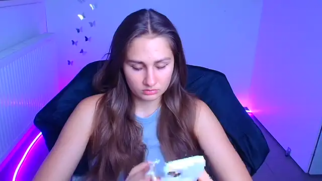 Snapshot of Stefanie_Sweet chatting on September 23, 2025, 5:32 am Stefanie Sweet online show from September 23, 2025, 5:32 am