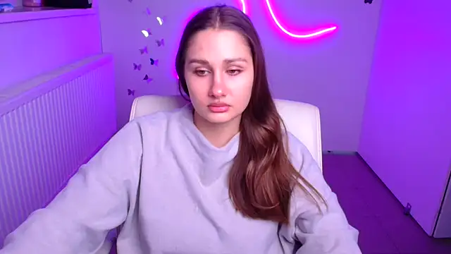 Snapshot of Stefanie_Sweet chatting on November 1, 2025, 6:26 am Stefanie Sweet online show from November 1, 2025, 6:26 am