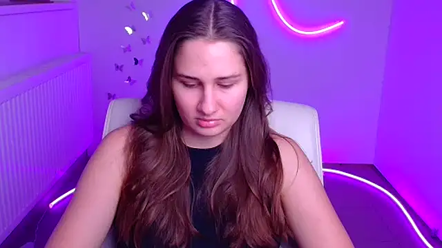 Snapshot of Stefanie_Sweet chatting on November 28, 2025, 6:49 am Stefanie Sweet online show from November 28, 2025, 6:49 am