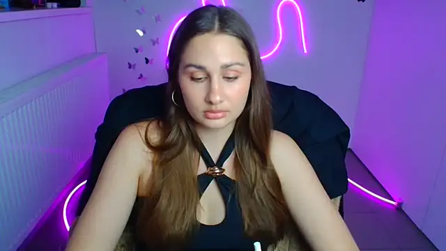 Stefanie Sweet online show from June 18, 2026, 11:25 am