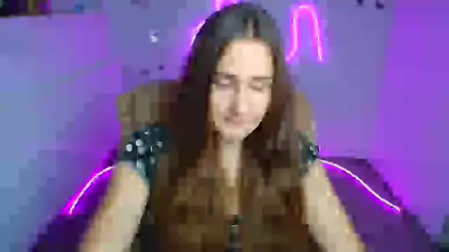 Stefanie Sweet online show from July 3, 2026, 5:47 am