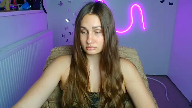 Stefanie Sweet online show from July 7, 2026, 7:23 am