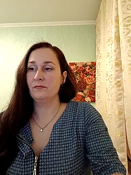 Amandda  online show from February 17, 2026, 4:35 pm