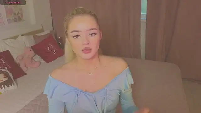 Snapshot of Relax_Time_ chatting on June 19, 2026, 6:12 pm Relax Time online show from June 19, 2026, 6:12 pm