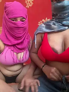 crazy111girl online show from April 4, 2026, 9:07 am